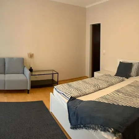 Fecskefeszek Vendeghaz B&B 발라톤알마디