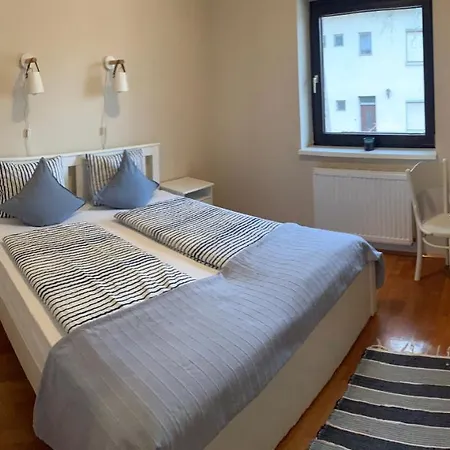 Fecskefeszek Vendeghaz B&B 발라톤알마디