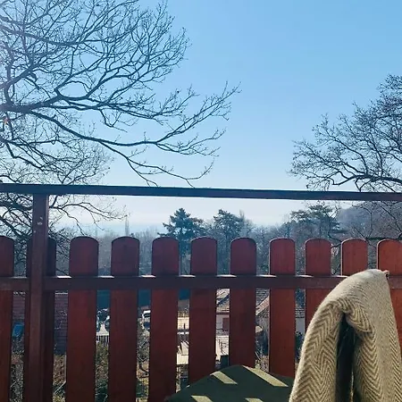 B&B Fecskefeszek Vendeghaz 발라톤알마디